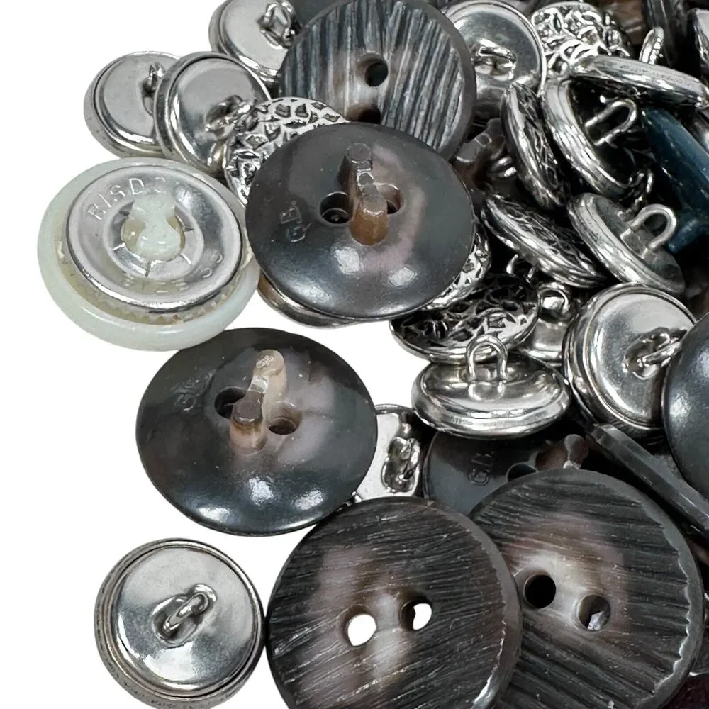 Vintage Mismatched Loose Button Lot Some Full Sets Variety Colors Sizes Sewing‎